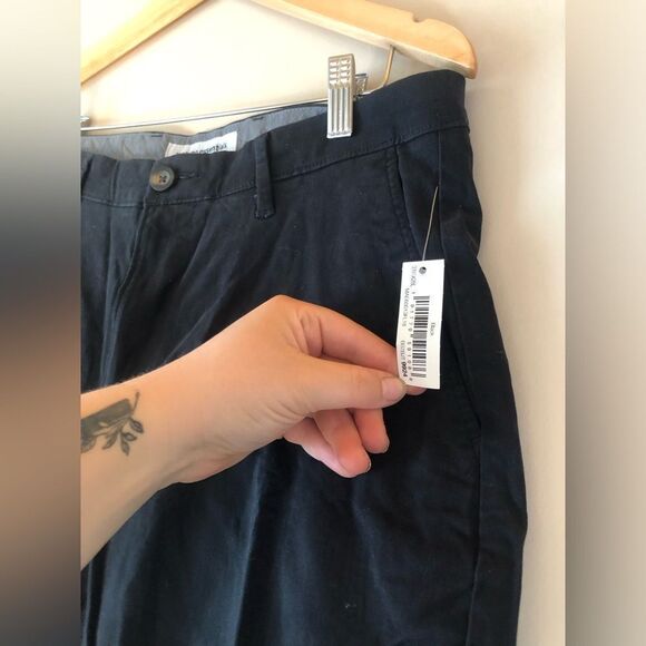 📳 Amazon Essentials | 31w x 28l NWT Pants - Picture 3 of 3